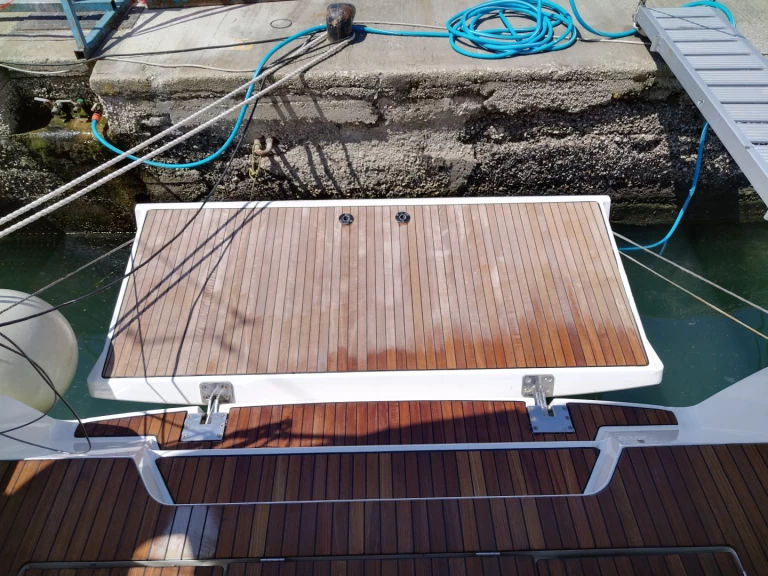 Sailboat for rent Gouvia at the best price