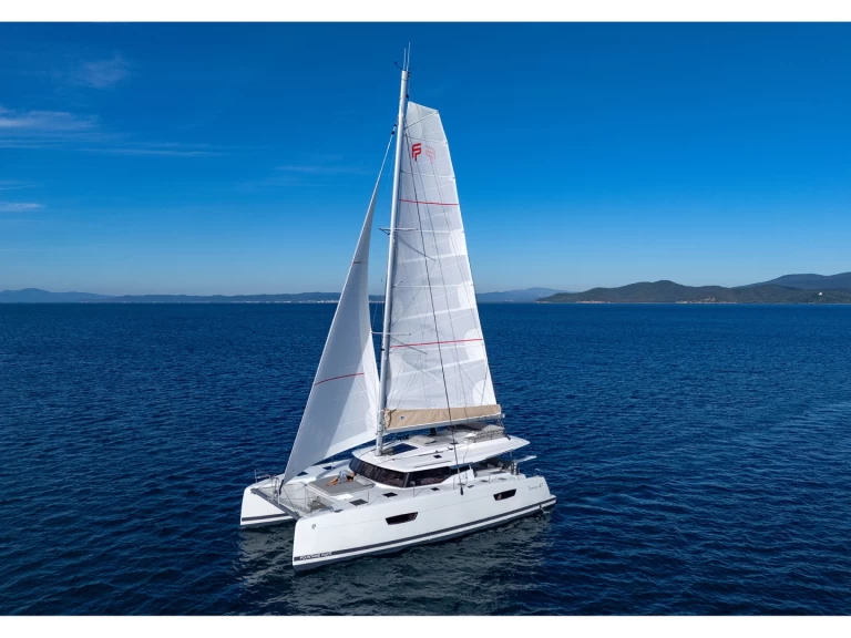 Yacht charter Cannigione cheap Tanna 47