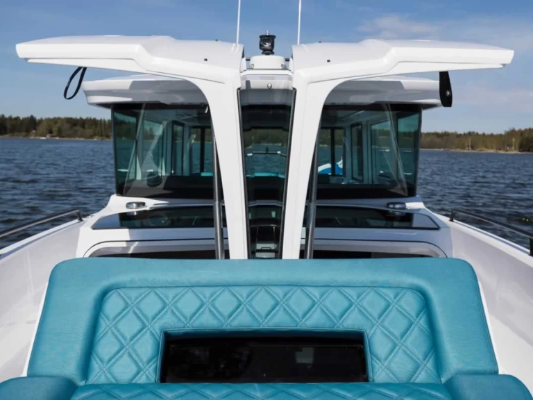 Motorboat rental with or without captain Axopar Skiathos