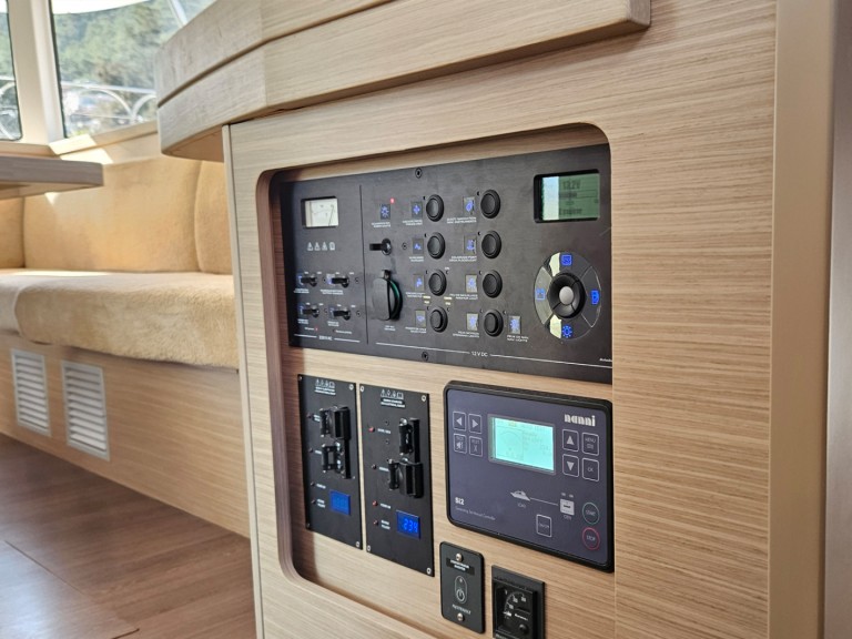 Boat rental Lagoon Lagoon 42 in Fethiye on Samboat