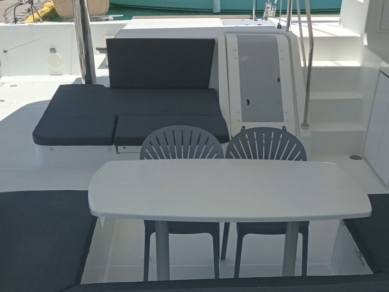 Catamaran for rent Praslin Island at the best price