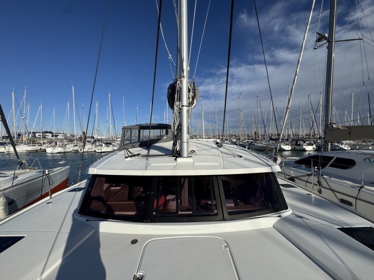 Catamaran rental with or without captain Fountaine Pajot La Rochelle