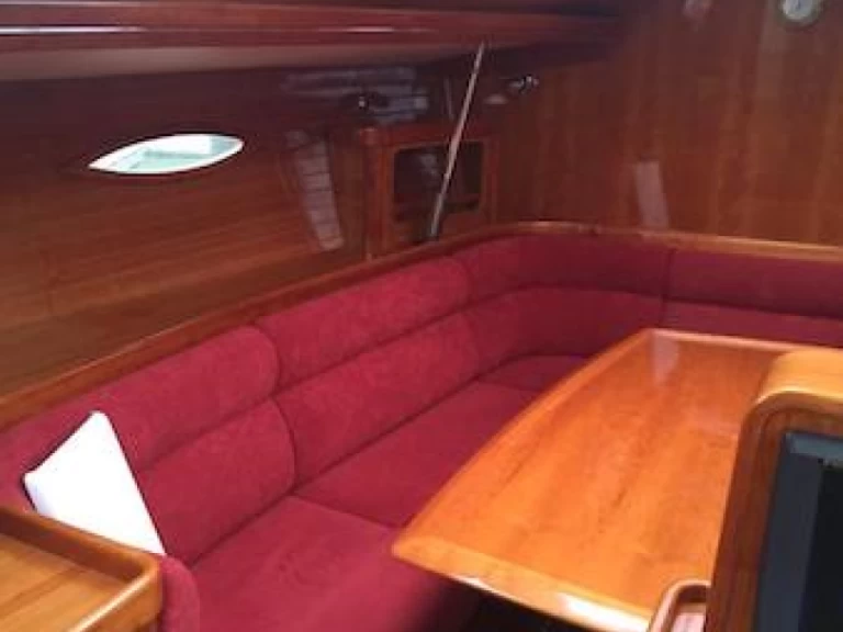 Yacht charter Quiberon cheap FEELING 44 DI