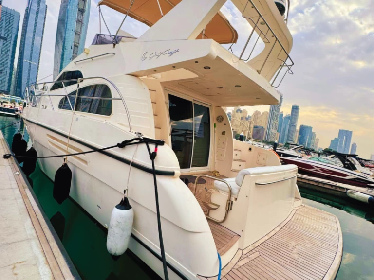 Gulf Craft - Majesty Yachts 45 in Dubai Marina on SamBoat
