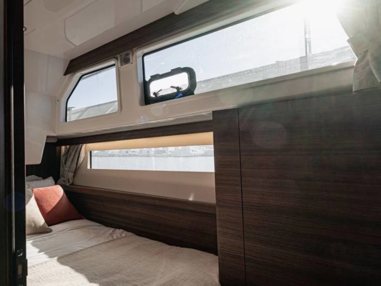 Boat rental Le Boat Liberty in Douelle on Samboat