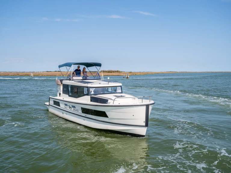 Bareboat Rental Houseboat Balt-Yacht with a boat licence