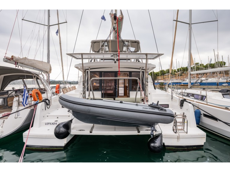 Catamaran rental in Néa Péramos - Bali Bali 4.2