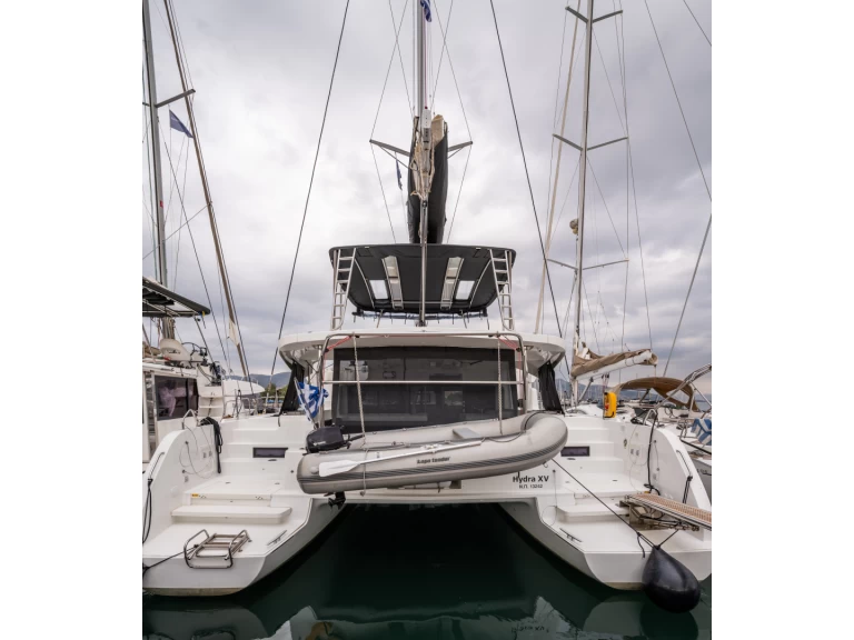 Catamaran for rent Néa Péramos at the best price