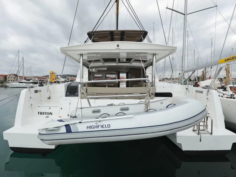 Rent a Bali Bali 4.6 Trogir