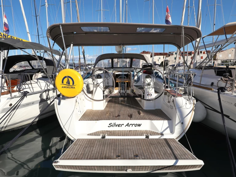 Sailboat rental in Primošten - Bavaria Cruiser 40 S