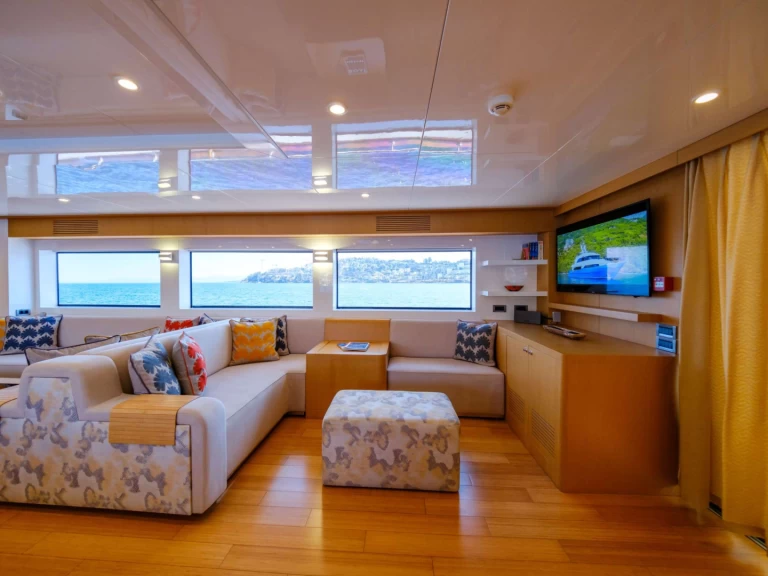 Yacht charter Greece cheap OTTAWA IV