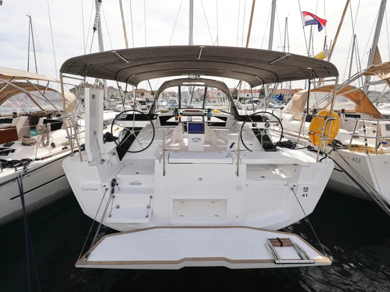 Sailboat for rent Trogir at the best price