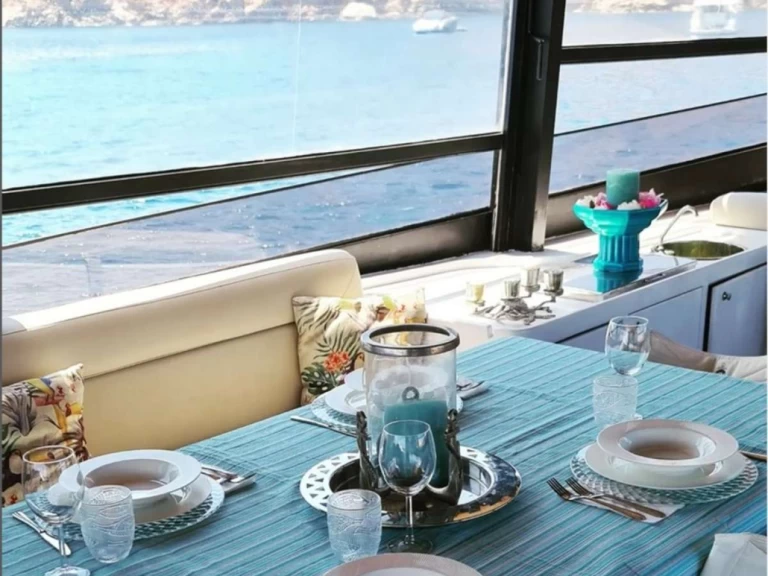 Bareboat Rental Luxury Yacht Posillipo technema  with a boat licence