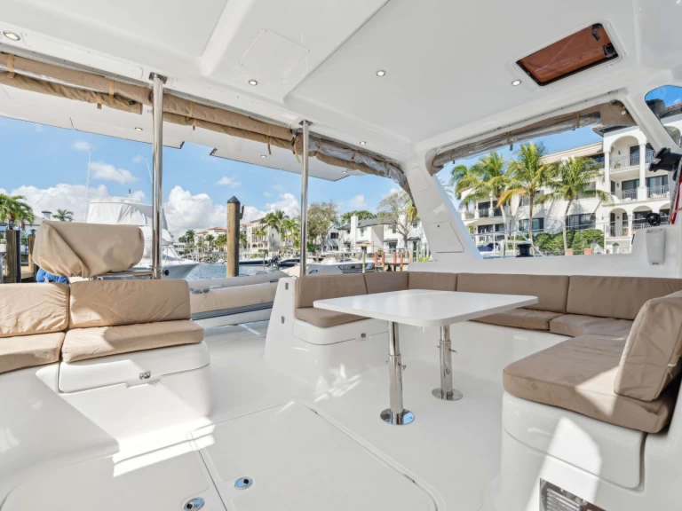 Bareboat Rental Luxury Yacht St Francis with a boat licence