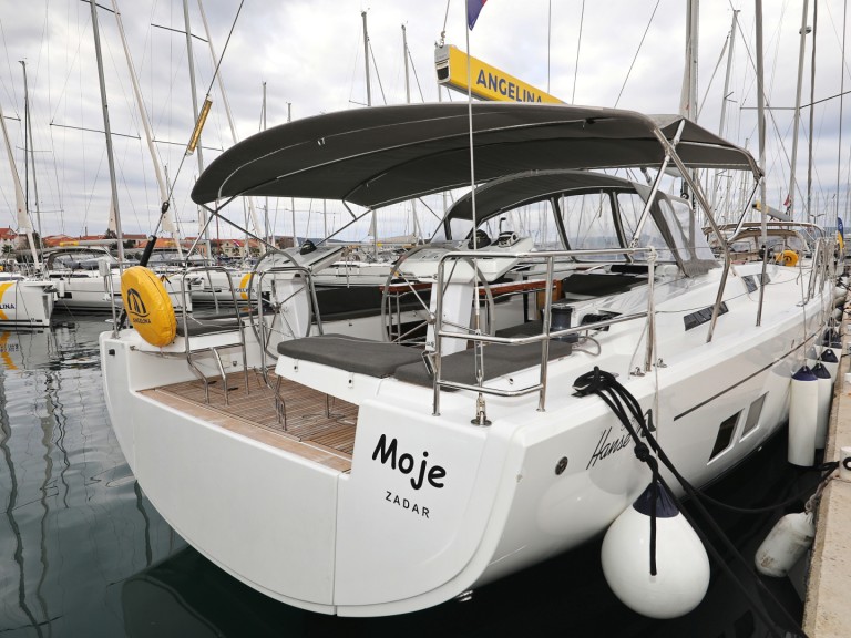 Sailboat for rent Trogir at the best price
