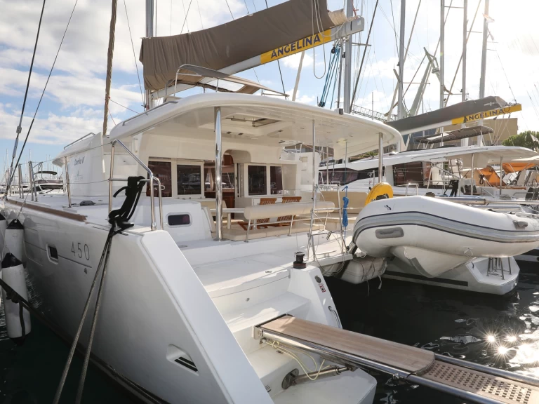 Catamaran rental in Šibenik - Lagoon Lagoon 450