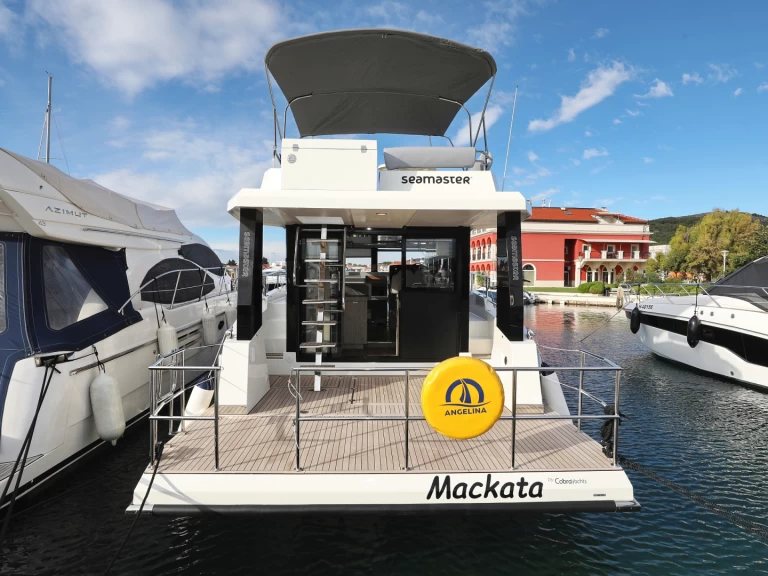 Yacht charter Šibenik cheap Seamaster 45