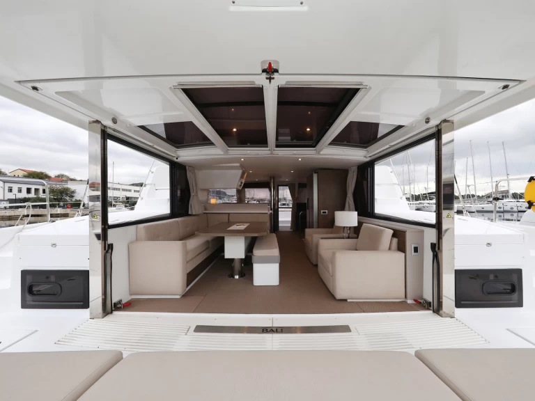 Rent a Bali Bali 4.4 Rogoznica