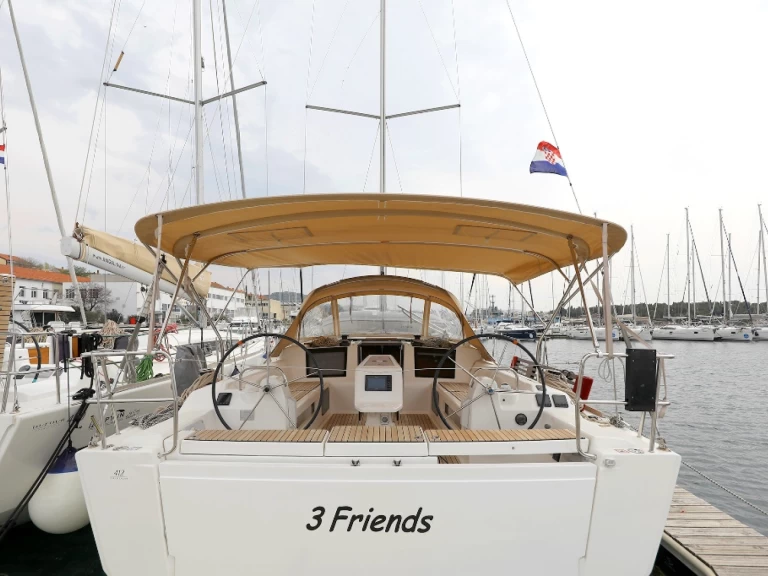 Bareboat Rental Sailboat Dufour with a boat licence