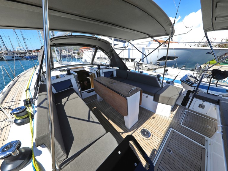 Rent a Dufour Dufour 44 Biograd na Moru