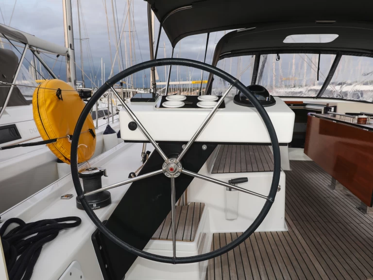 Yacht charter Trogir cheap Dufour 470