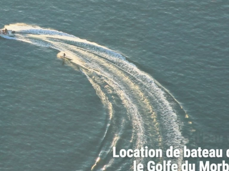 Valiant DR 750 Fishing in Baden on SamBoat