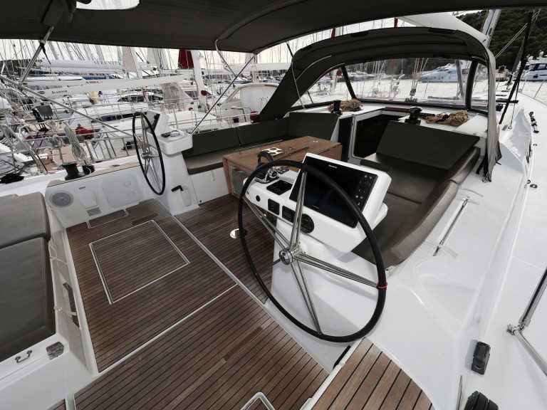 Sailboat for rent Trogir at the best price