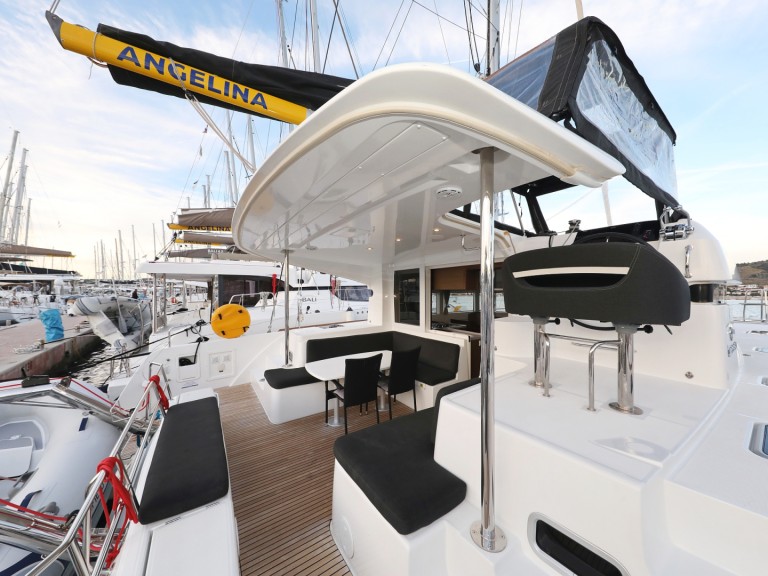 Lagoon Lagoon 40 in Biograd na Moru on SamBoat