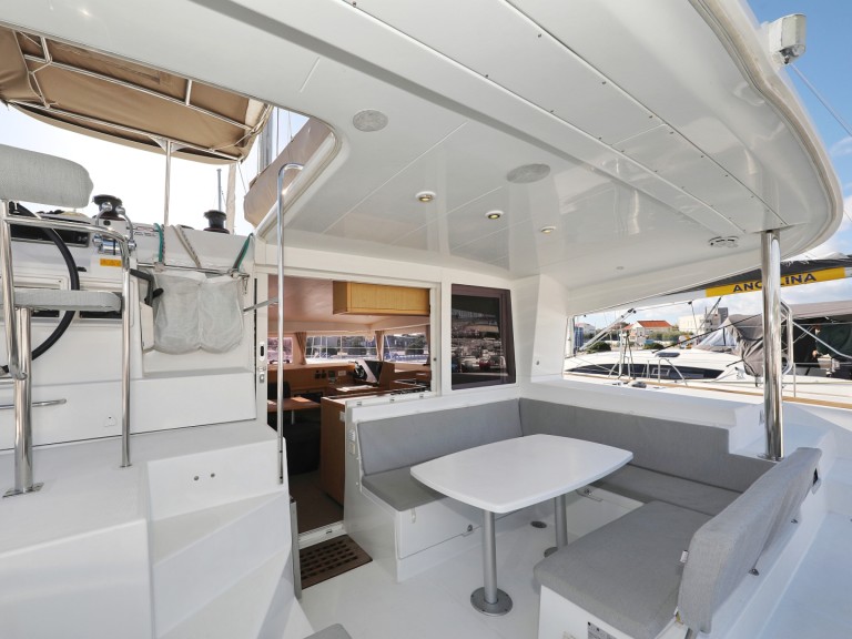 Bareboat Rental Catamaran Lagoon with a boat licence