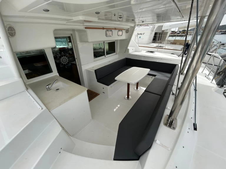 Bareboat Rental Catamaran Lagoon with a boat licence