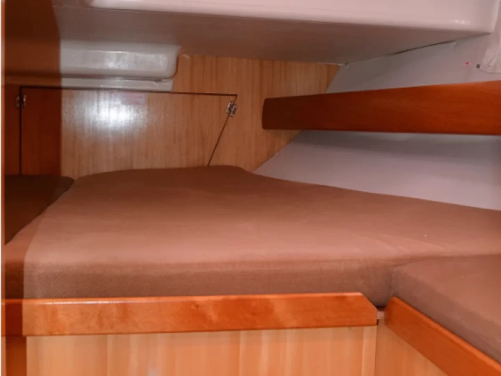 Bavaria Cruiser 46 charter bareboat or captained in  Ávdira