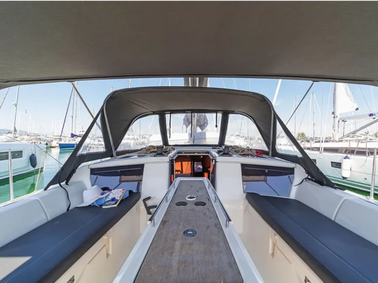 Yacht charter Ávdira cheap Dufour 430