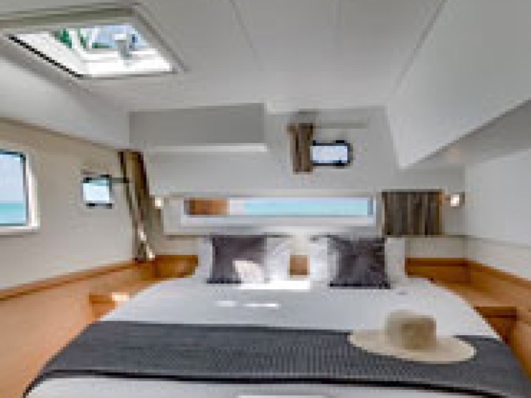 Catamaran rental with or without captain Lagoon Lefkáda