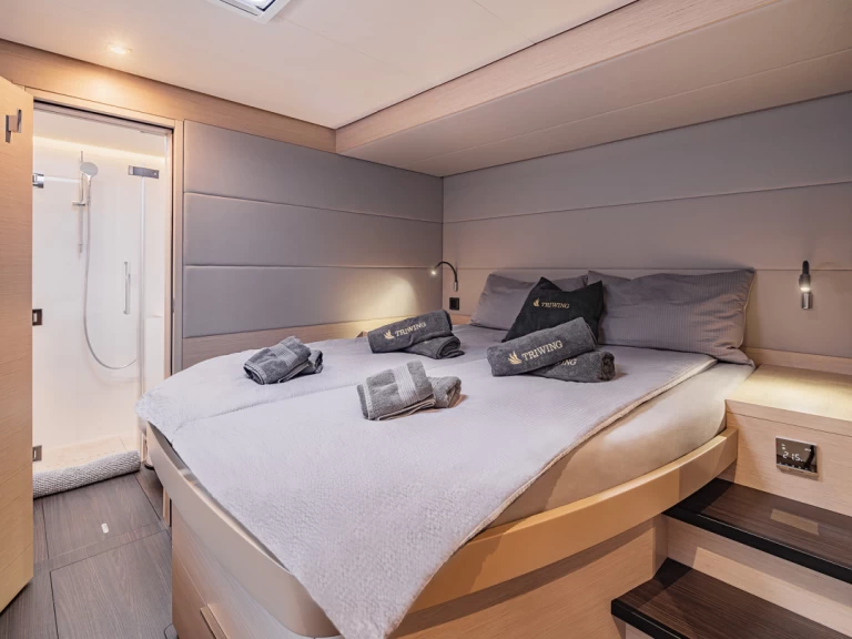 Yacht charter Kaštela cheap Lagoon 55