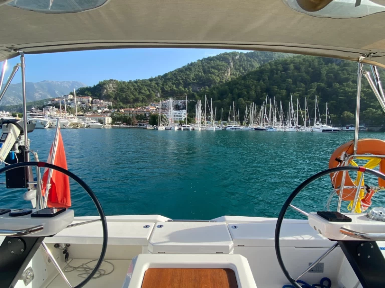 Rent a Dufour Dufour 390 Marmaris