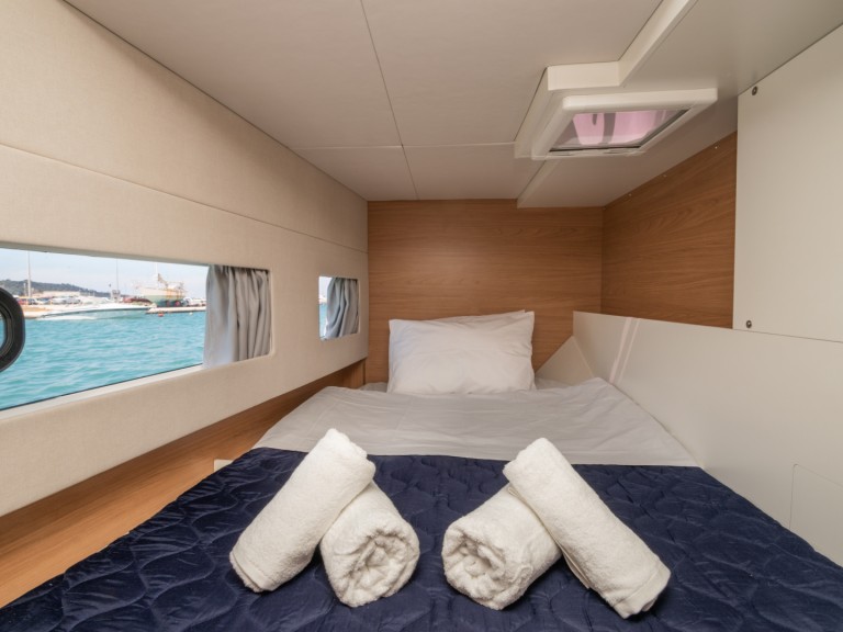 Bali Bali Catsmart in Nydri on SamBoat