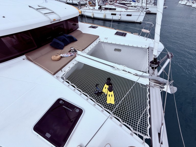 Catamaran rental in Nydri - Lagoon Lagoon 40