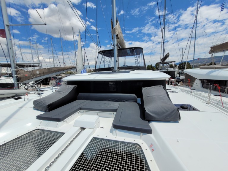 Rent a Lagoon Lagoon 46 Nydri