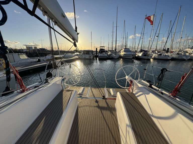 Bareboat Rental Sailboat RM with a boat licence