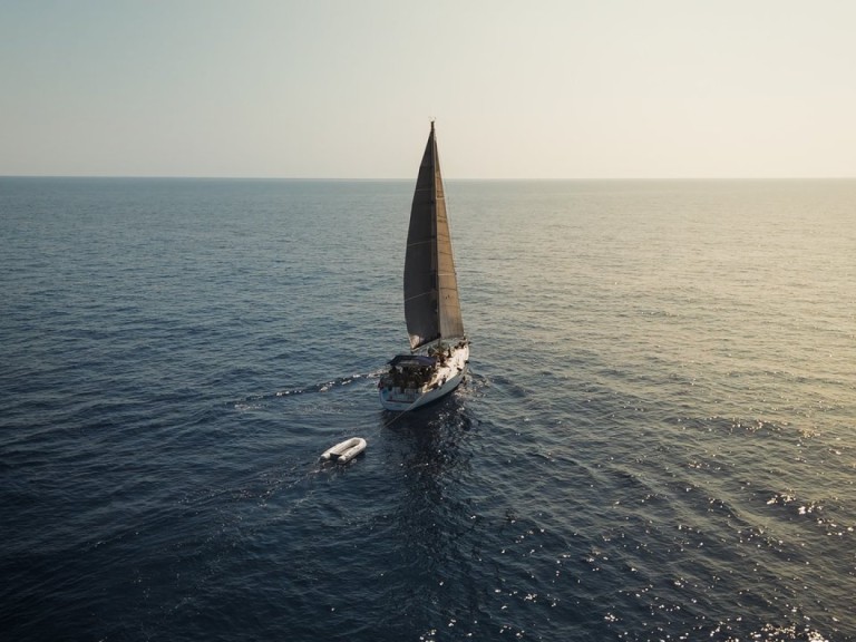 Bénéteau Beneteau 50 in Capo d'Orlando on SamBoat