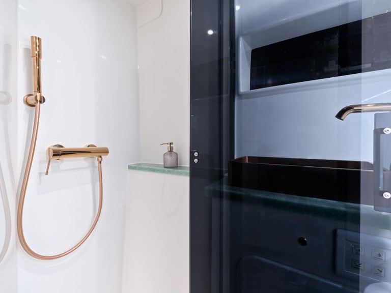 Catamaran rental in Split - Luna Luna 49