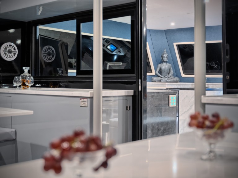 Bareboat Rental Catamaran Luna with a boat licence