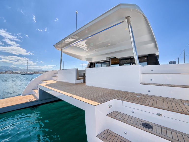 Bareboat Rental Catamaran Luna with a boat licence
