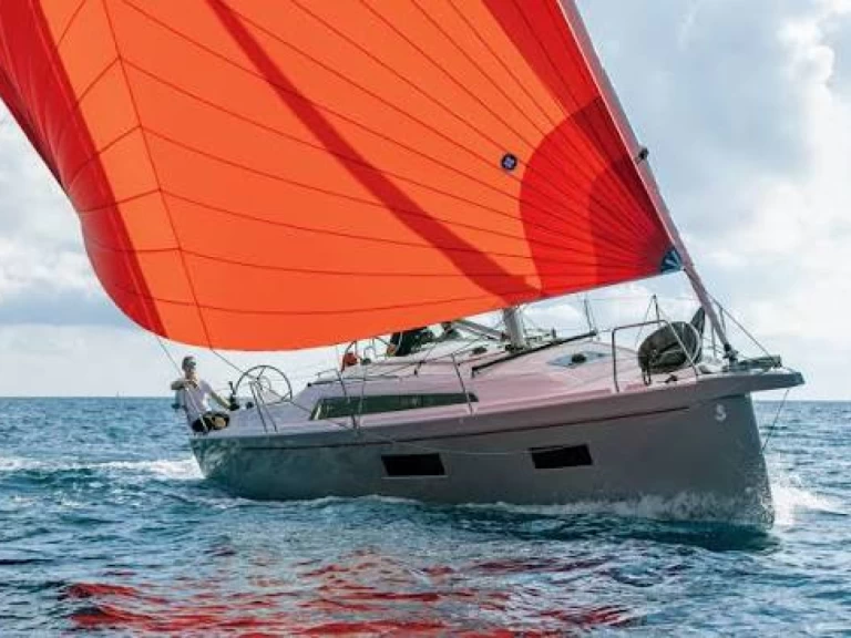 Sailboat rental in Arzon - Bénéteau Oceanis 34.1