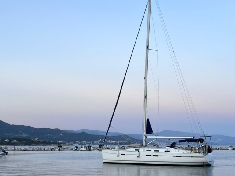 Rent a Bavaria Cruiser 45 Kavála
