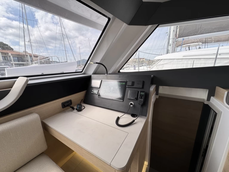 Catamaran for rent Port Grimaud at the best price