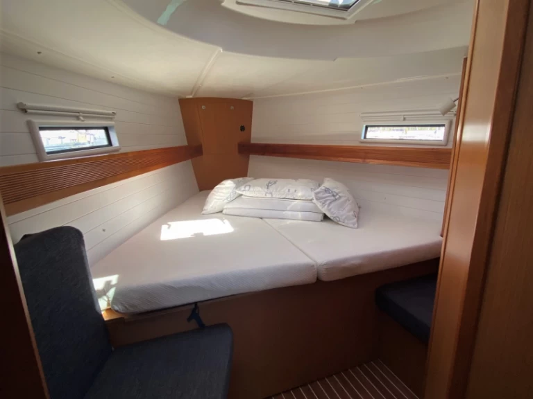 Bavaria Bavaria 40 in Sukošan on SamBoat