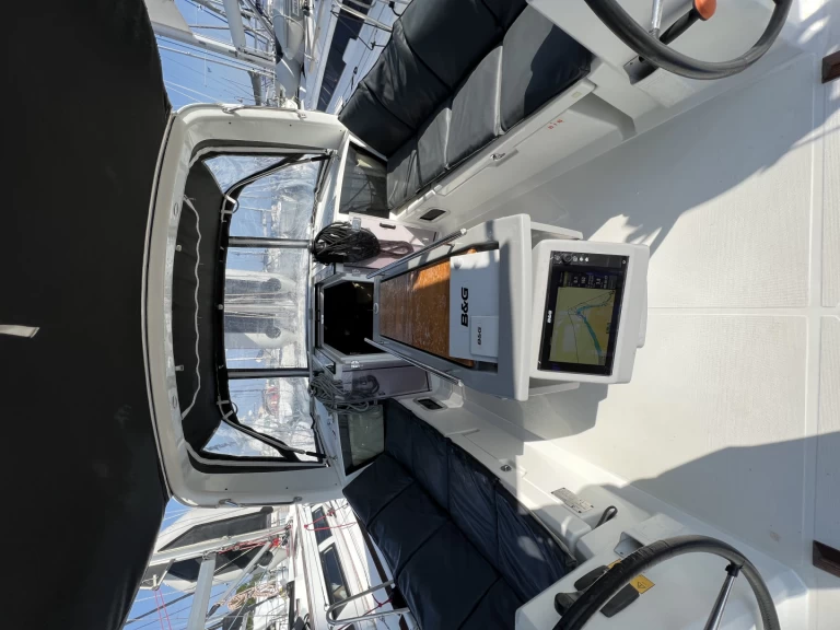 Sailboat rental in Rhodes (City) - Bénéteau Oceanis 41.1