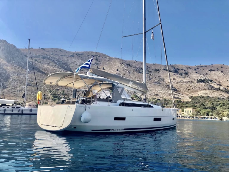 Bareboat Rental Sailboat Dufour with a boat licence