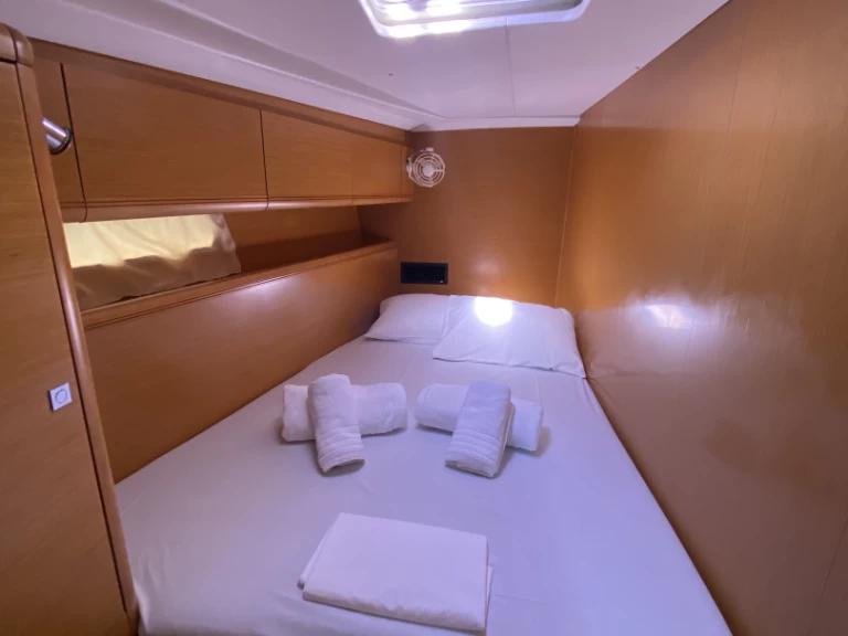 Jeanneau Jeanneau 53 charter bareboat or captained in  Alimos